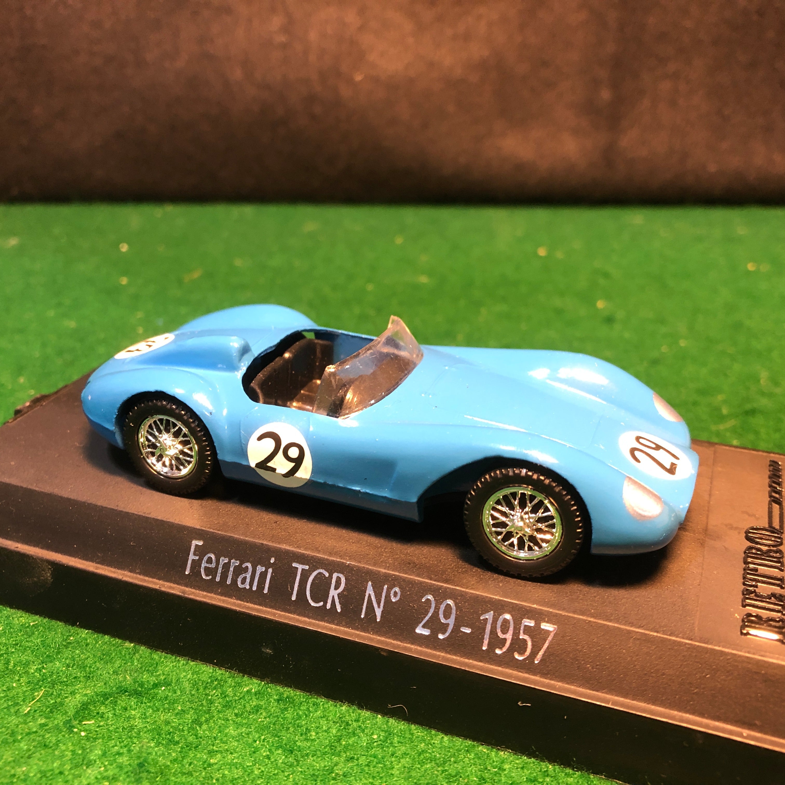 Ferrari 500 TRC 1957 N 29 by Solido 1:43 (2414) - Petrolicious