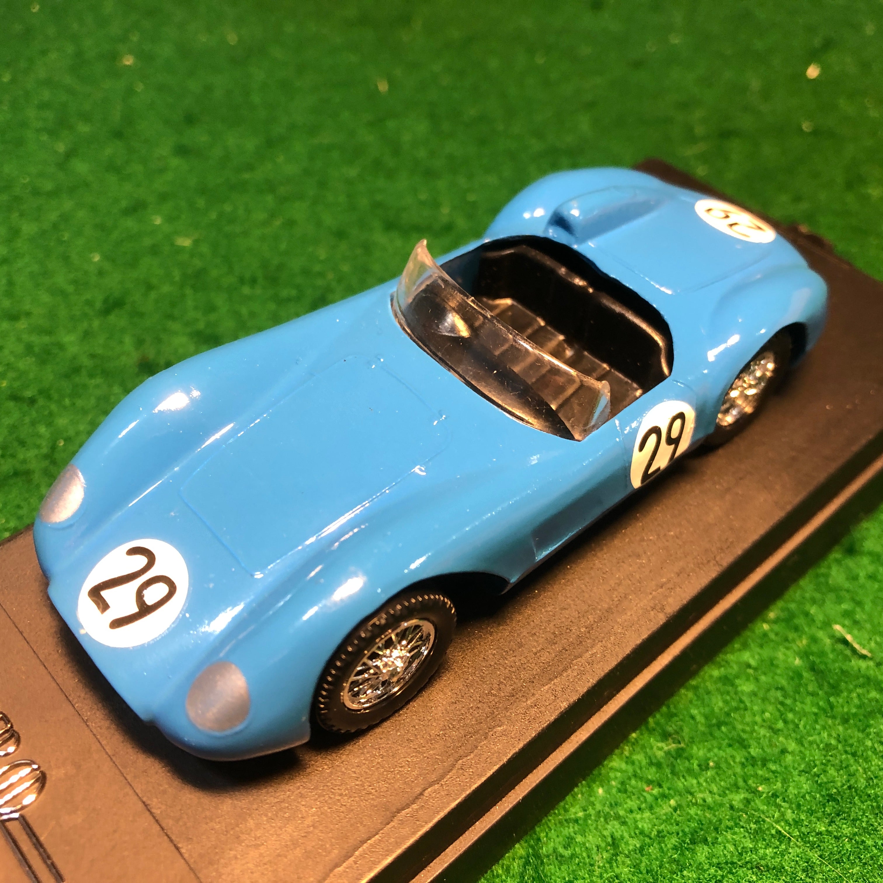 Ferrari 500 TRC 1957 N 29 by Solido 1:43 (2414) - Petrolicious
