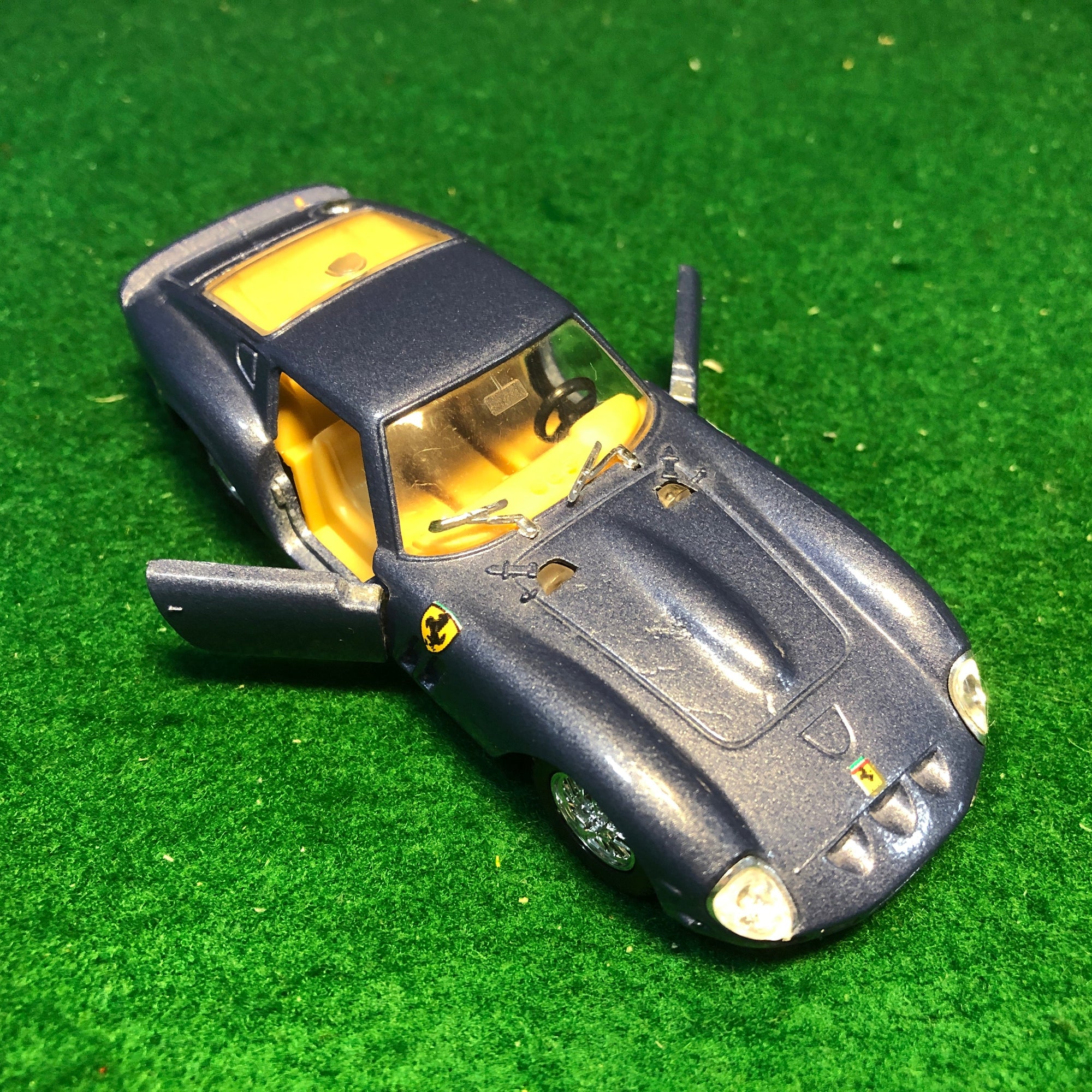 Ferrari 250 GTO 1964 Blue by Solido 1:43 (4506)(No box)