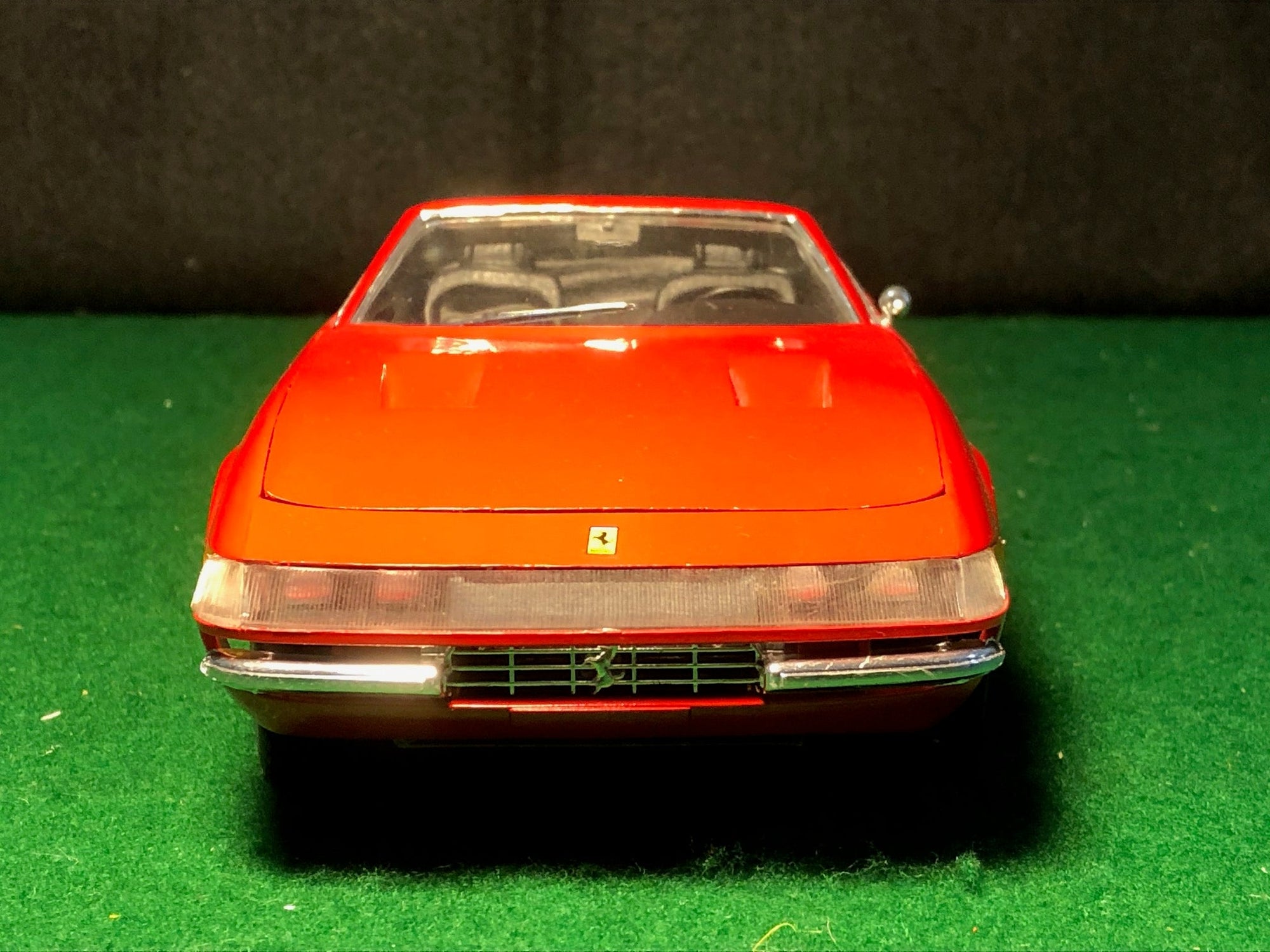 Ferrari 365 GTS Red by Solido 1:18 (8017)(No box)