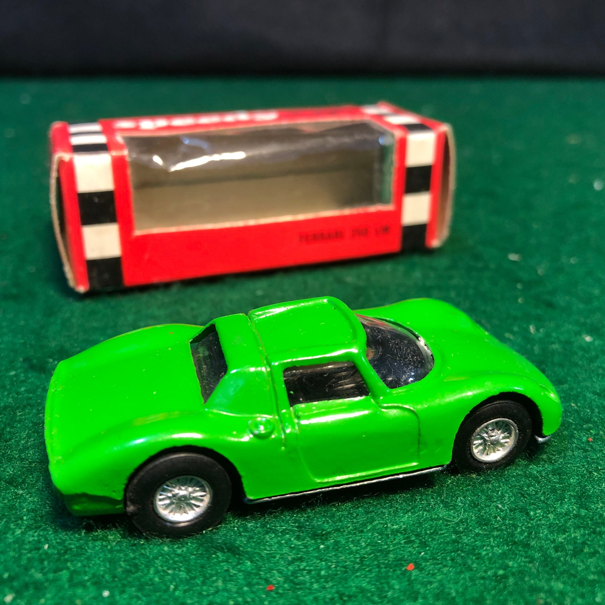 Ferrari 250 LM Green by Speedy 1:66 (806)