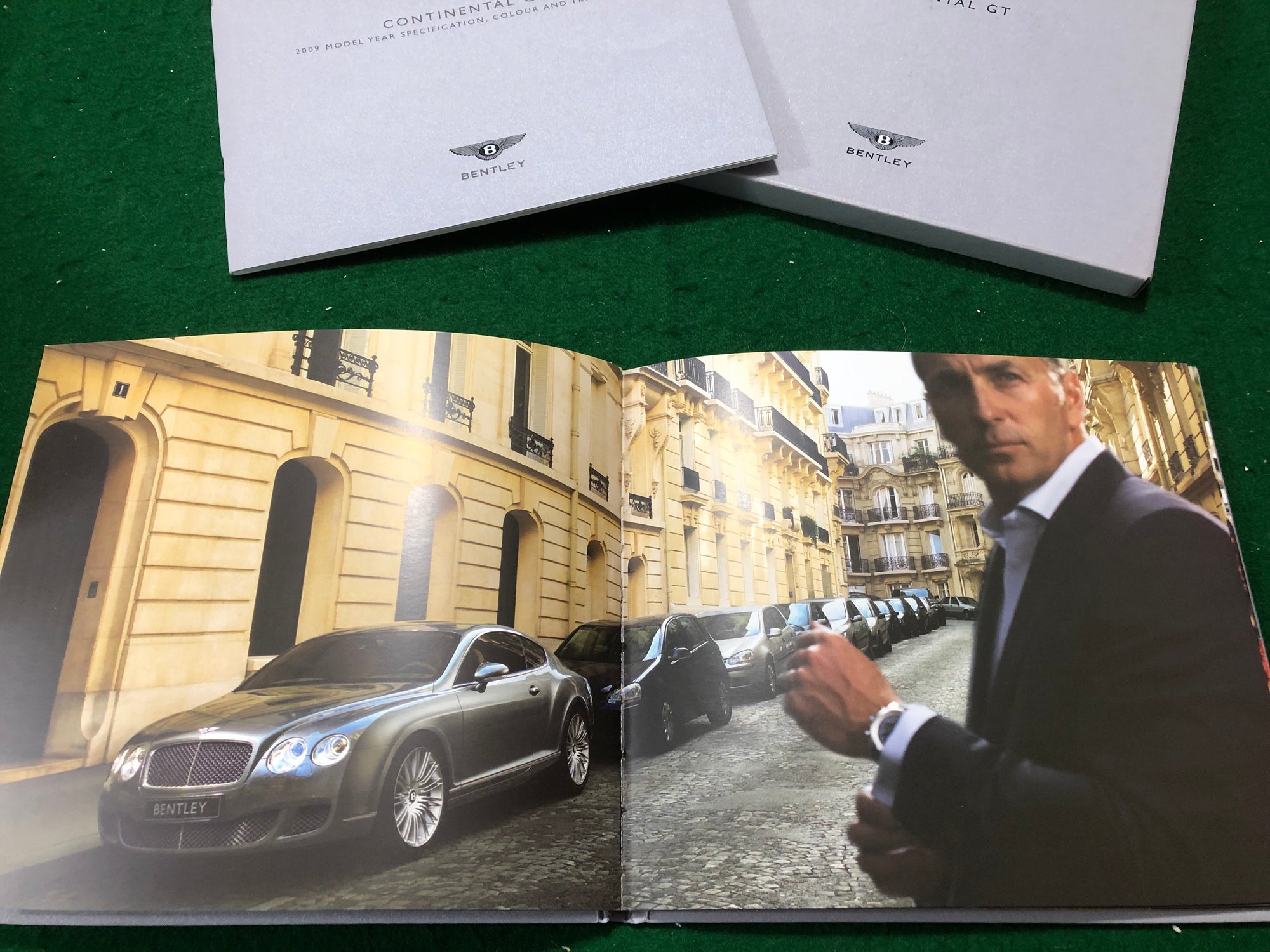 Bentley Continental GT Deluxe Brochure