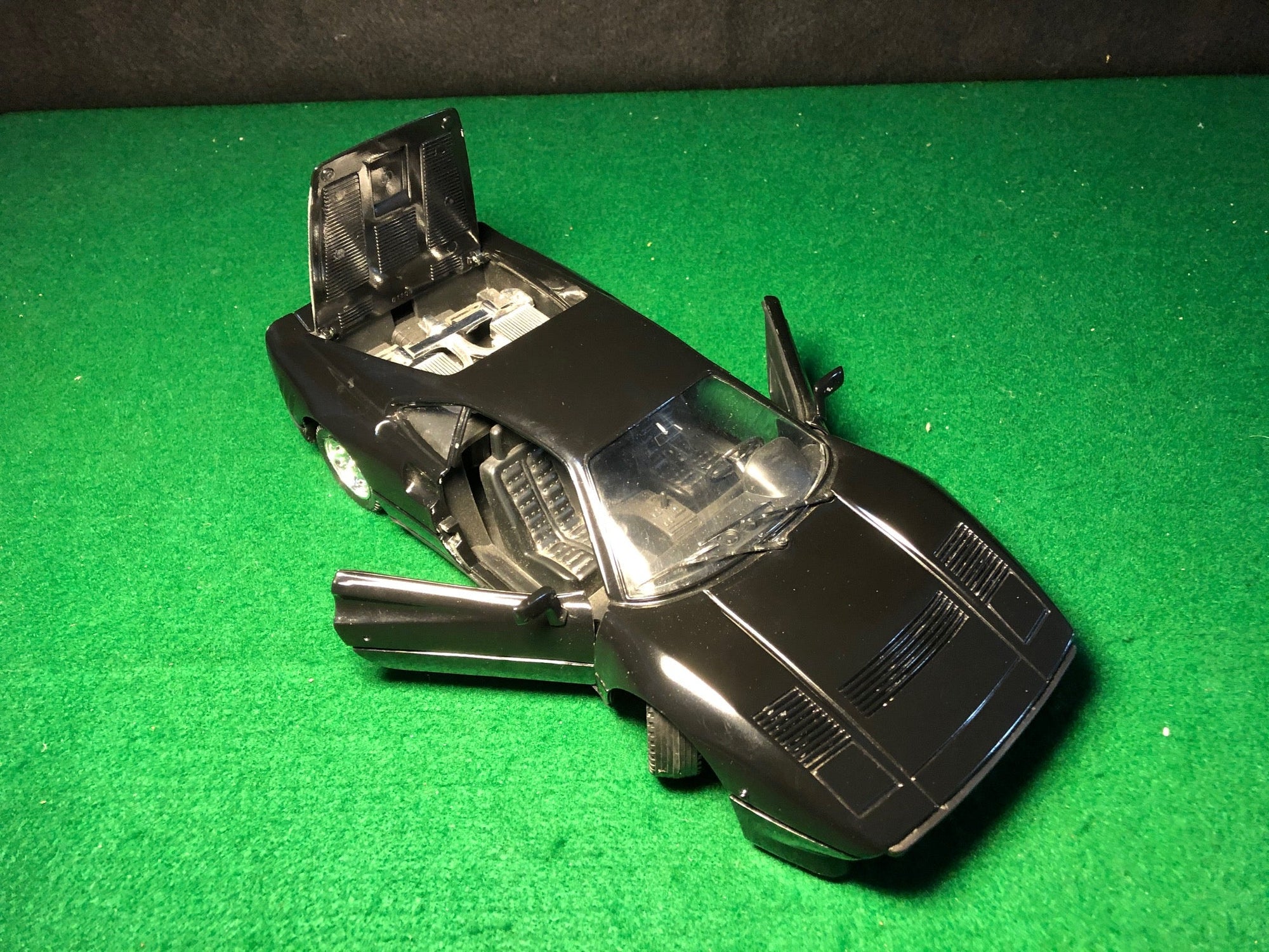 Ferrari 288 GTO Black by Tonka - Polistil 1:16 (01109)