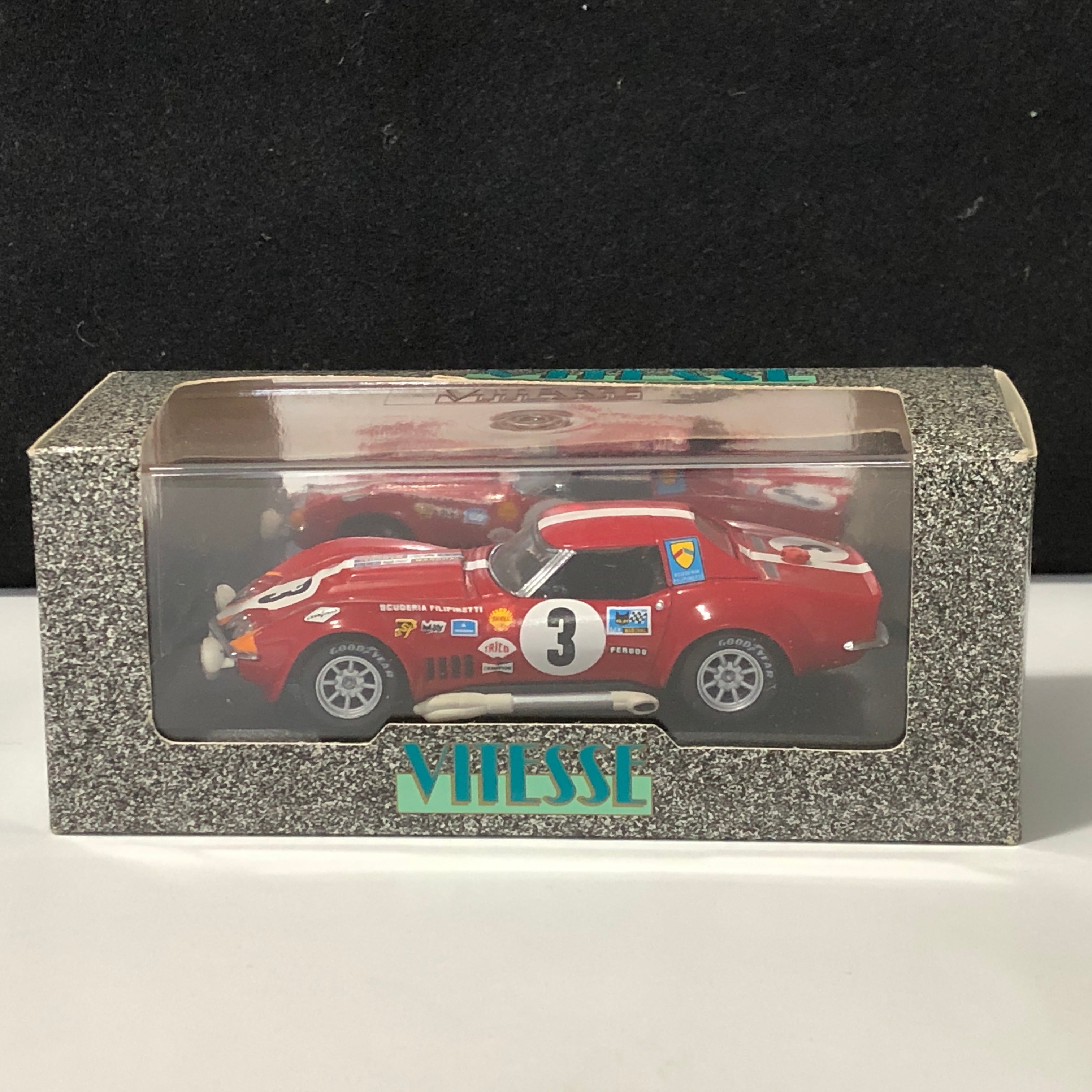 Chevrolet Corvette Le Mans 1968 N 3 by Vitesse 1:43 (044A