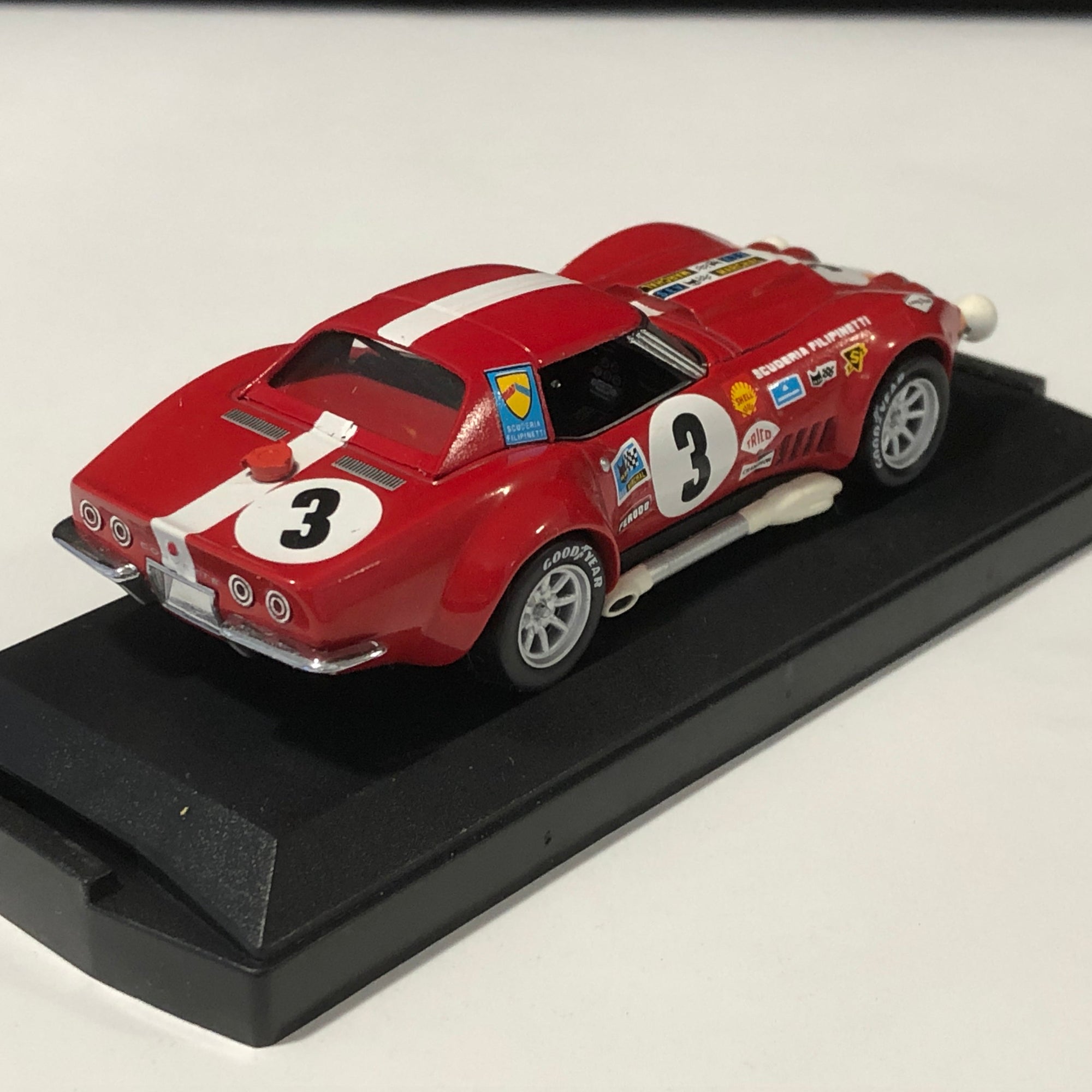 Chevrolet Corvette Le Mans 1968 N 3 by Vitesse 1:43 (044A)