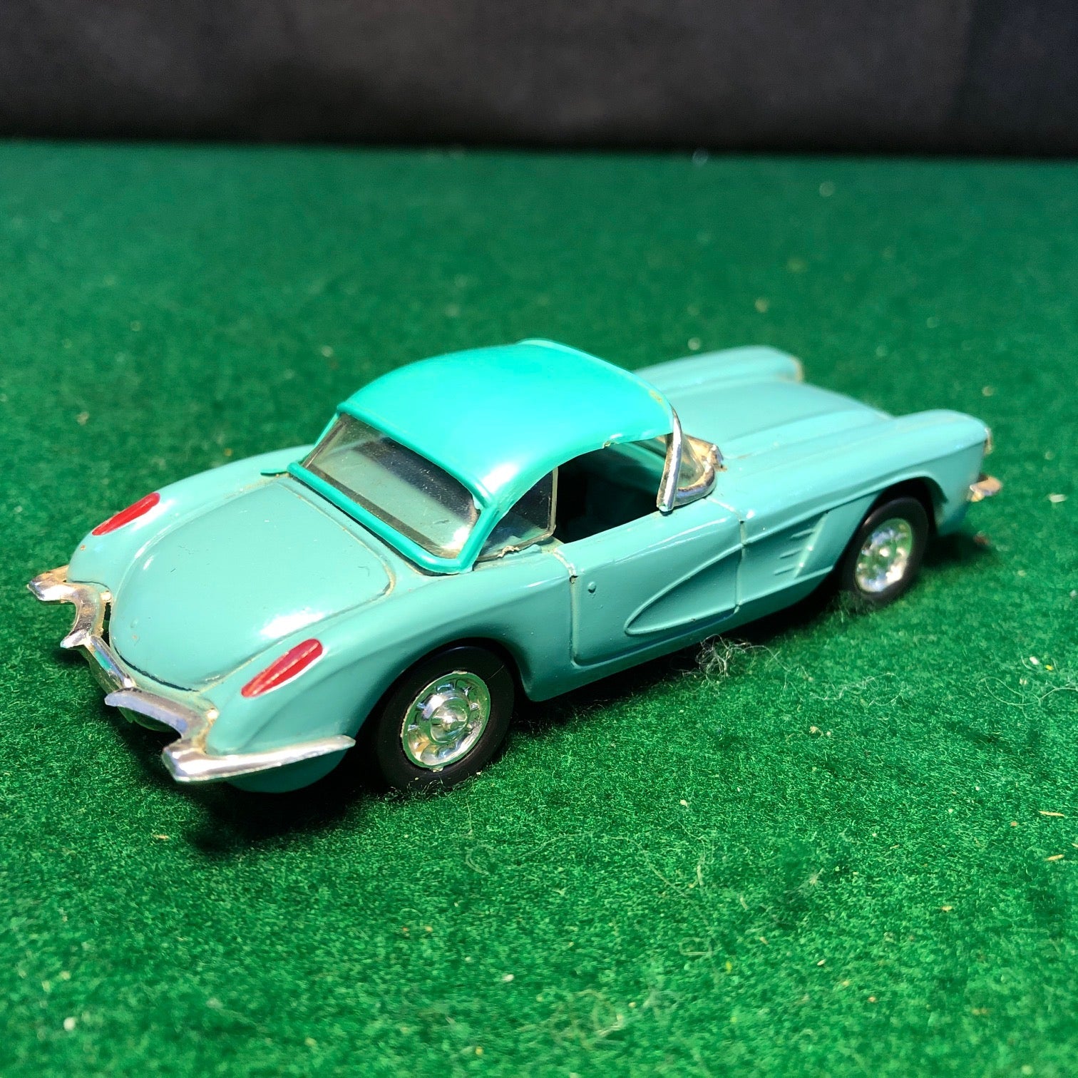 Chevrolet Corvette Pastel Blue by Vitesse 1:43 (113)(No box)