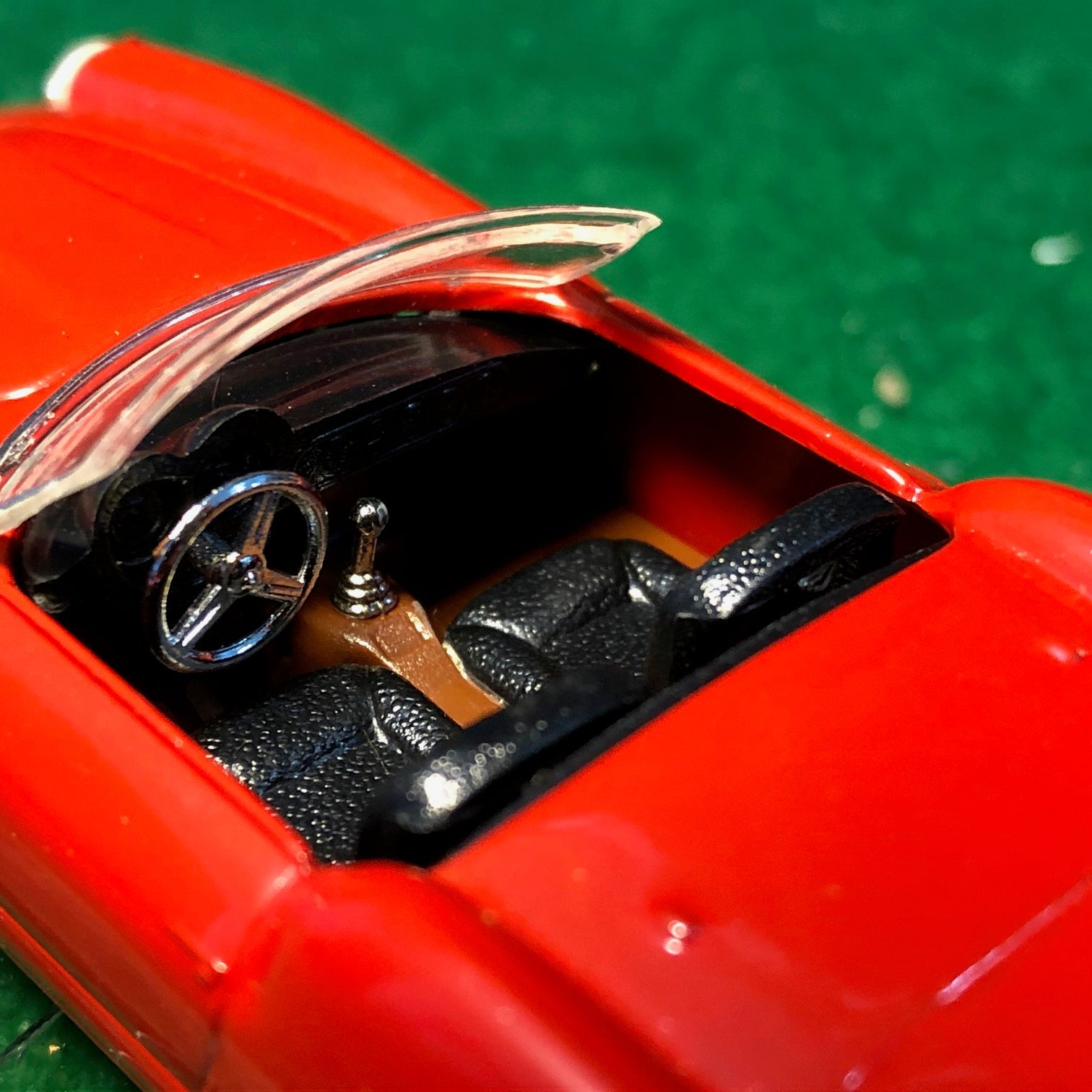 ミニカー 1/43RetroVITESSE140Ferrari250Spider1960 Ferrari 250 California Spyder Open Cabriolet by Vitesse 1:43 (140