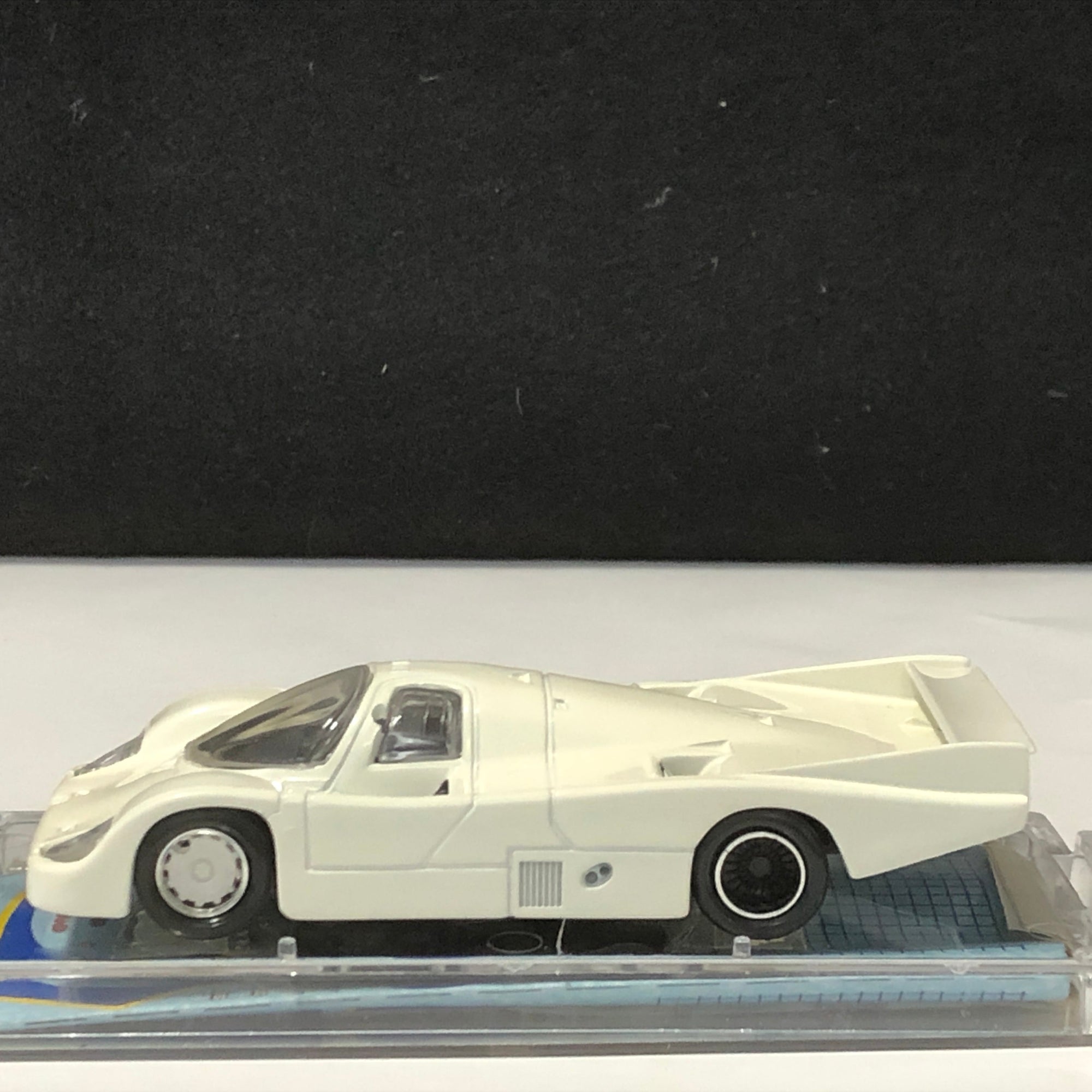 Porsche 956 Le Mans 1986 Babycresci-Topolino N 9 by Vitesse 1:43 (SM41)