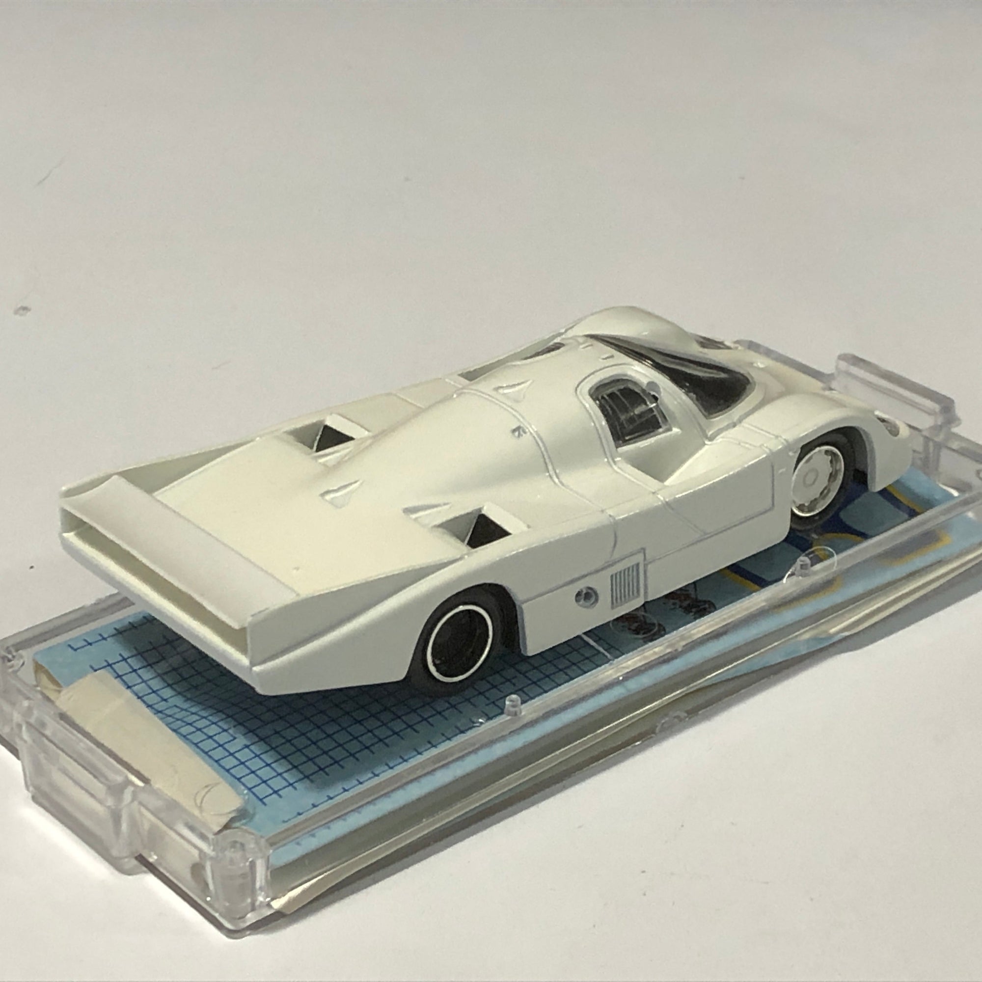 Porsche 956 Le Mans 1986 Babycresci-Topolino N 9 by Vitesse 1:43 (SM41)
