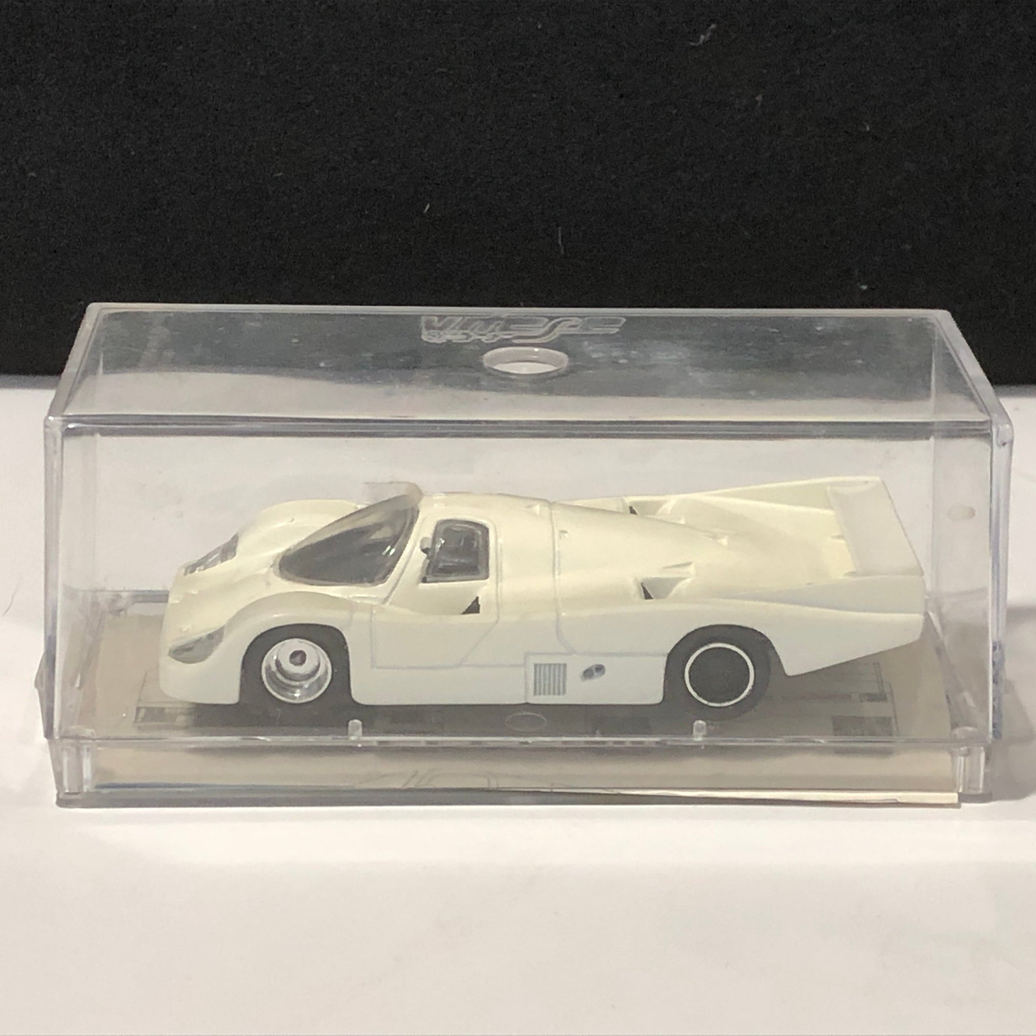 Porsche 956 Le Mans 1986 Fortuna N 17 by Vitesse 1:43 (SM42)