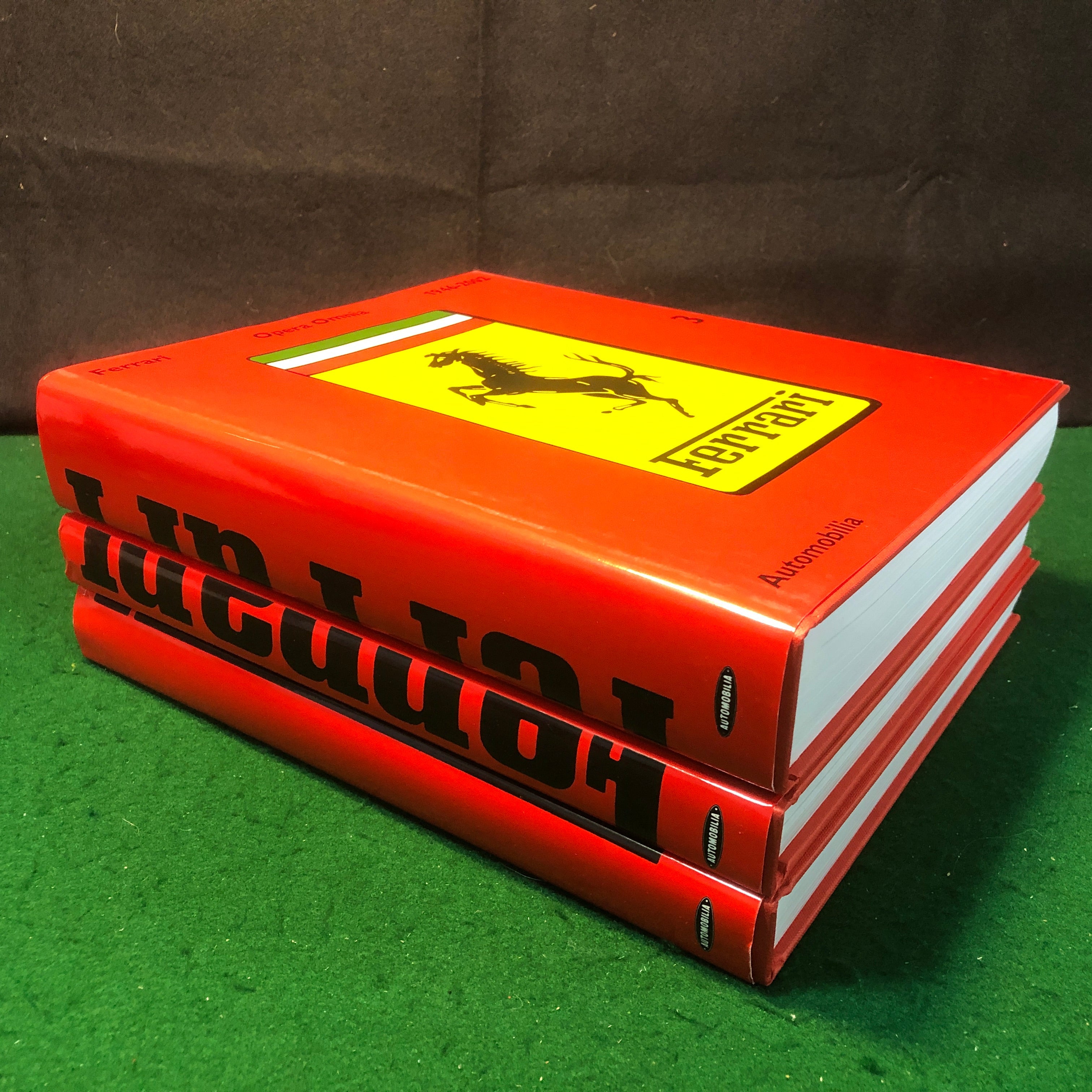 Ferrari - Opera Omnia 1946-2002 - 3 Book Set (B Alfieri