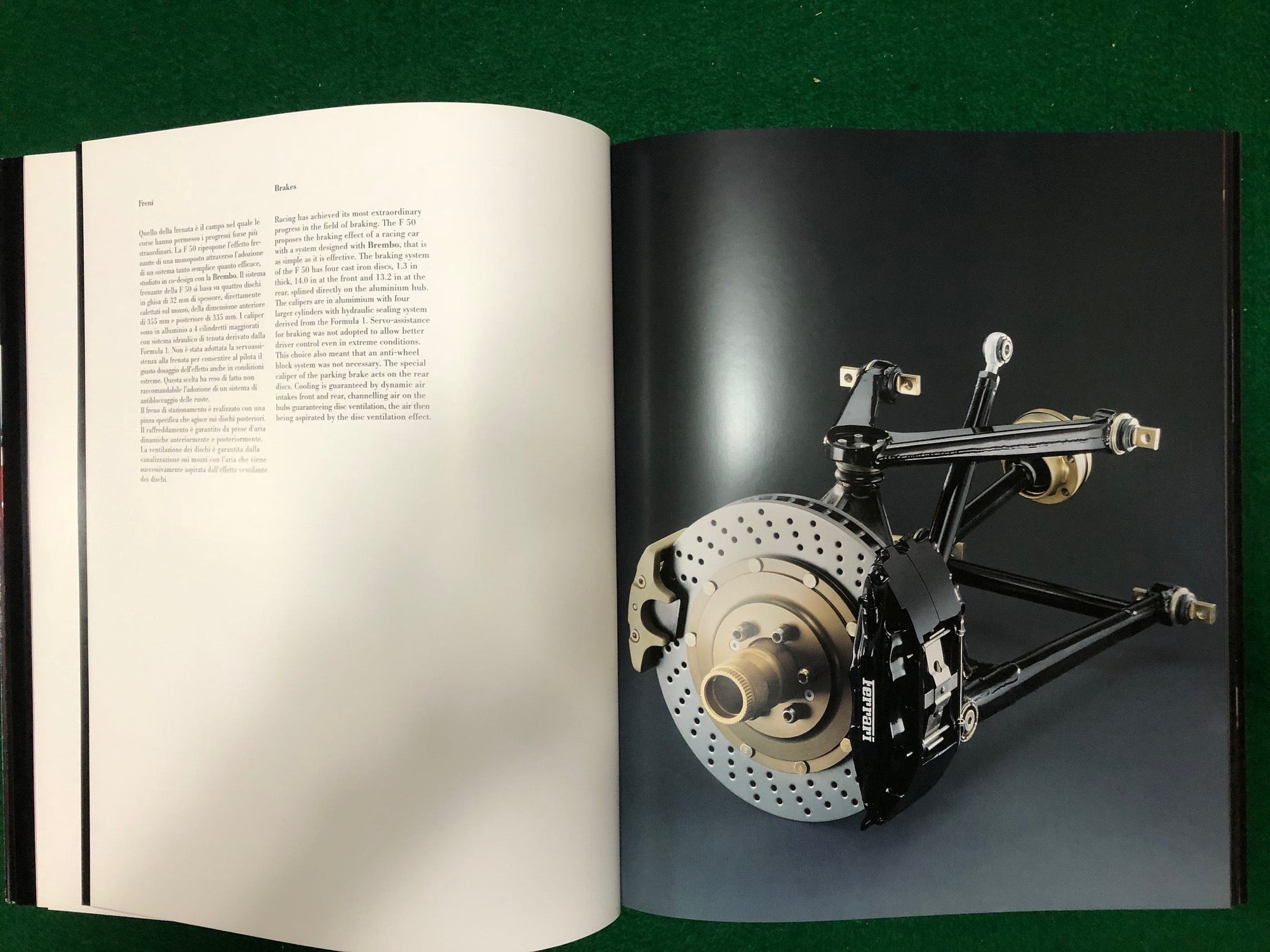 Ferrari F50 Presentation Book (1002/95)
